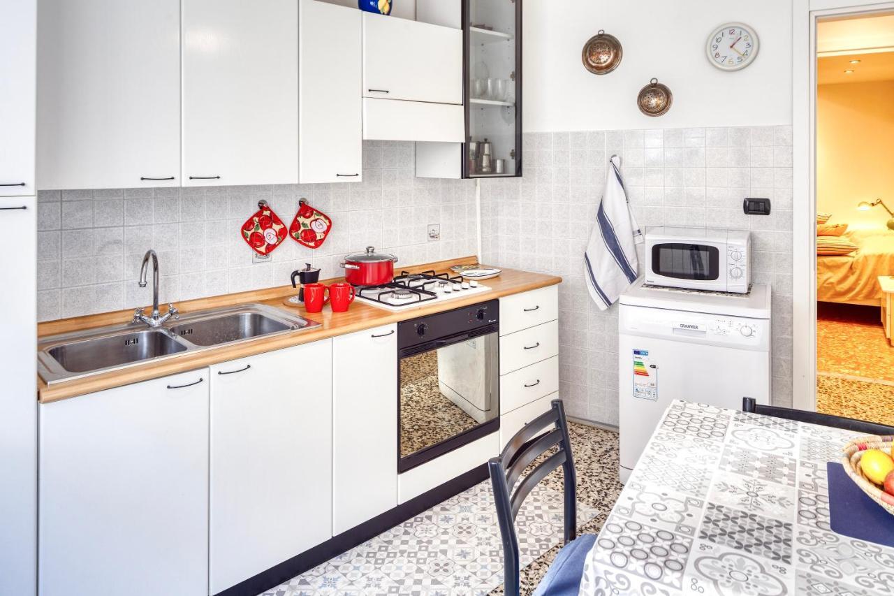 Gianluca Apartment 레반토 외부 사진